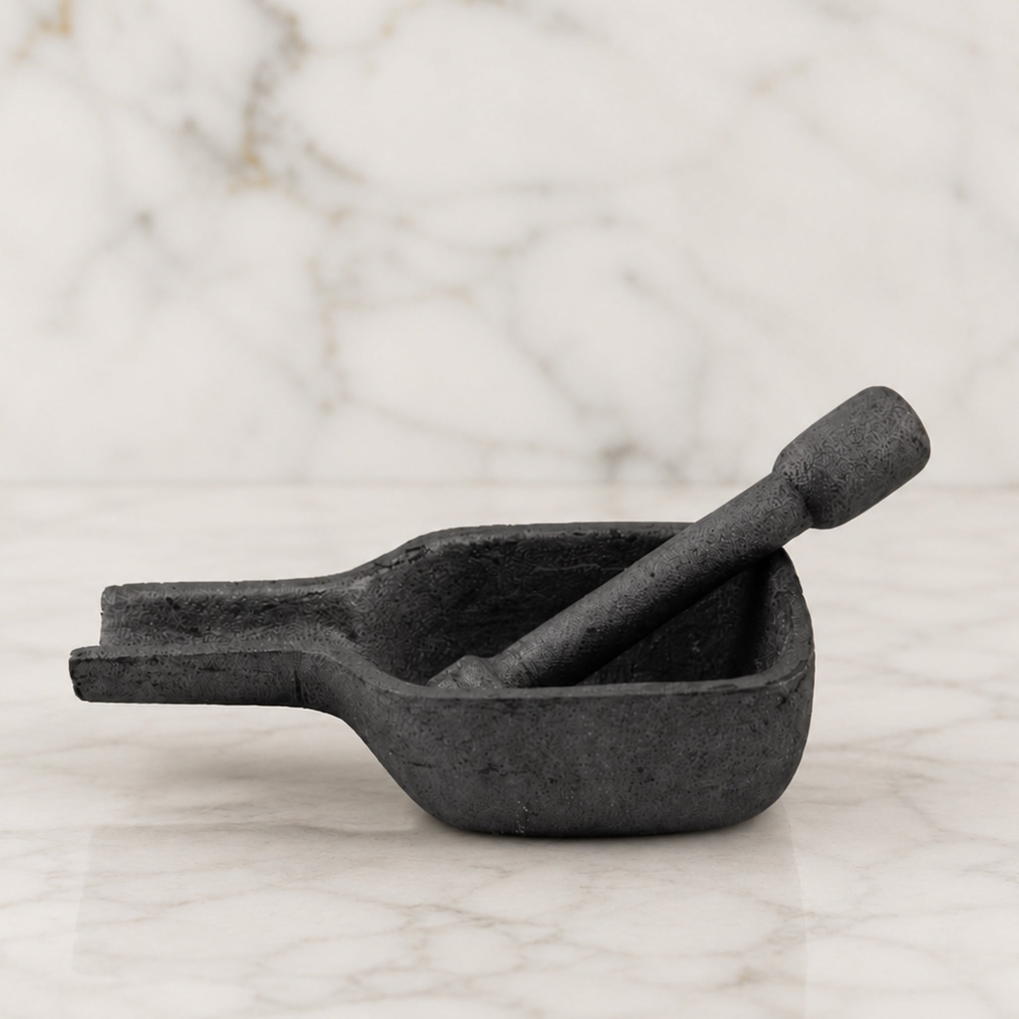 Cast Iron Mortar & Pestle